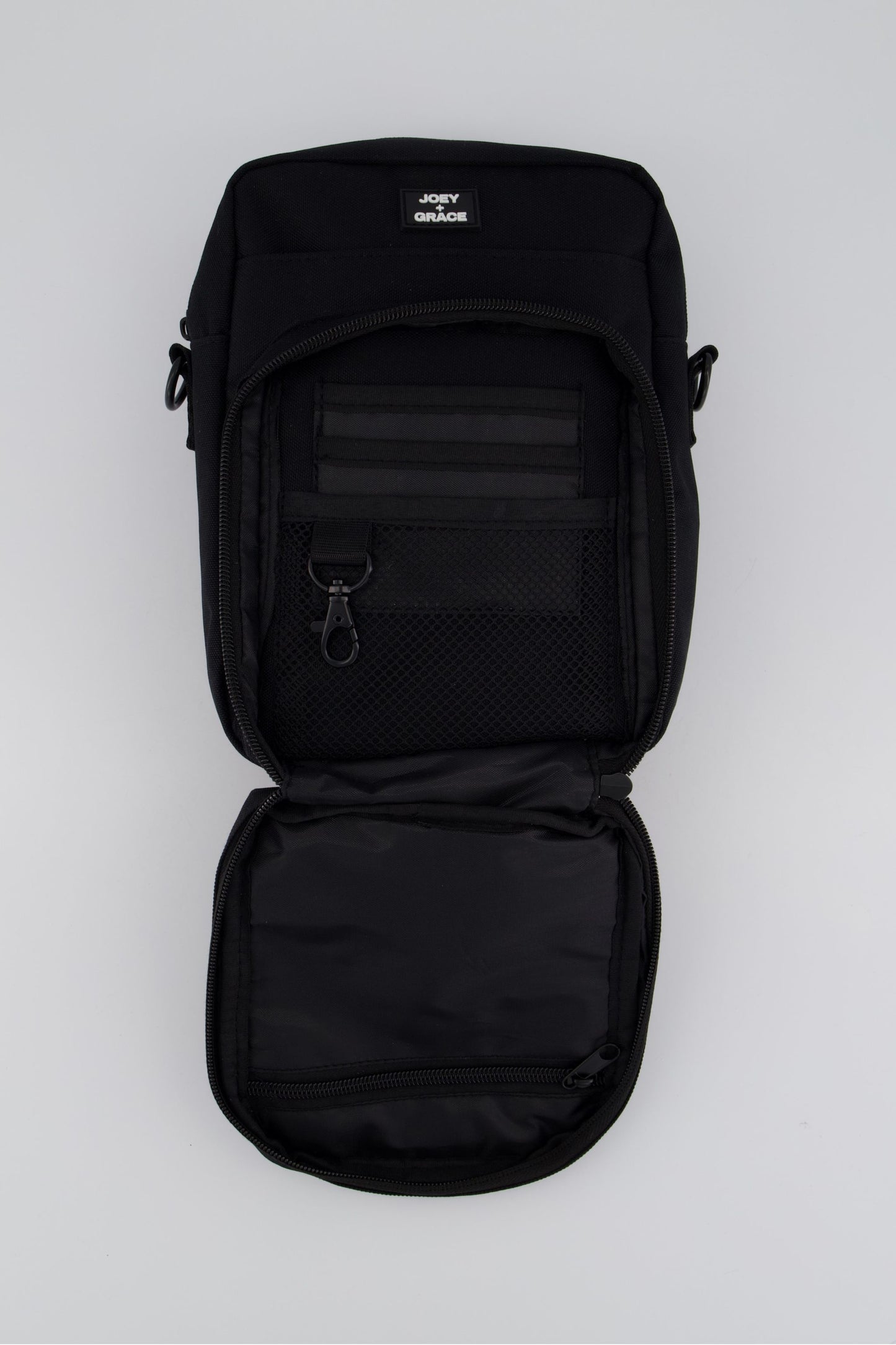 The Jubi Crossbody Parent Bag (Midnight Black)