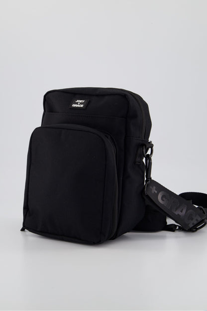 The Jubi Crossbody Parent Bag (Midnight Black)