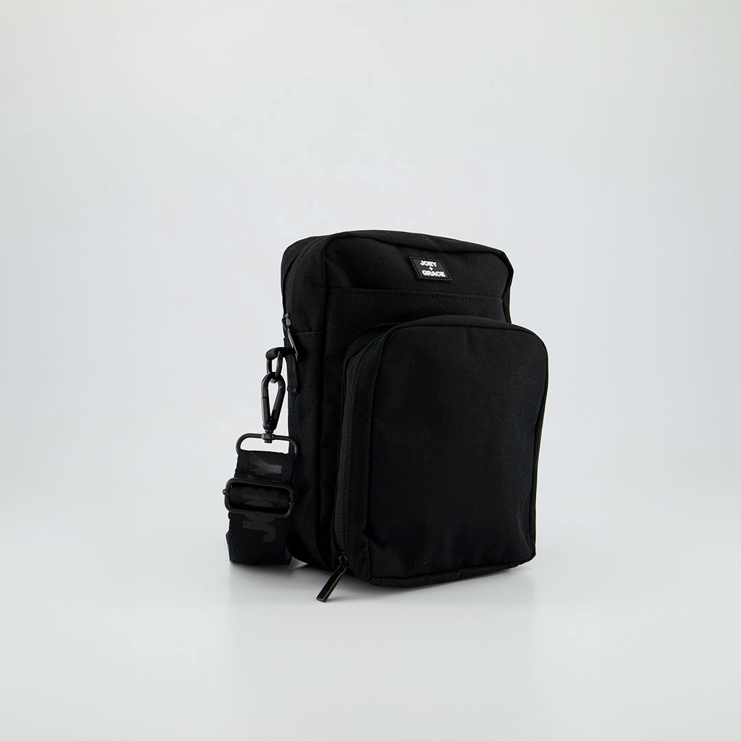 The Jubi Crossbody Parent Bag (Midnight Black)