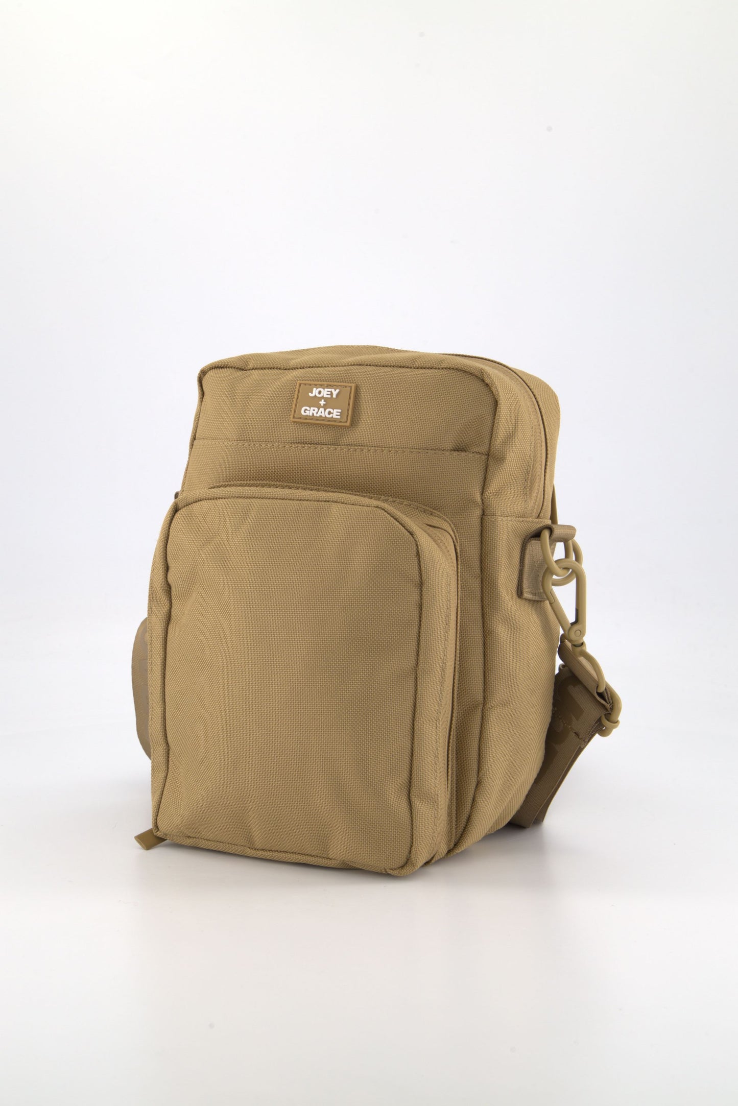 The Jubi Crossbody Parent Bag (Latte Beige)